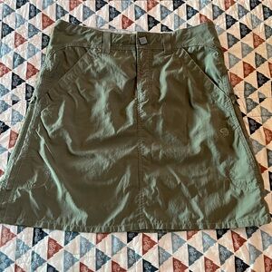 Mountain Hardwear Green Mini Cargo Skirt Casual